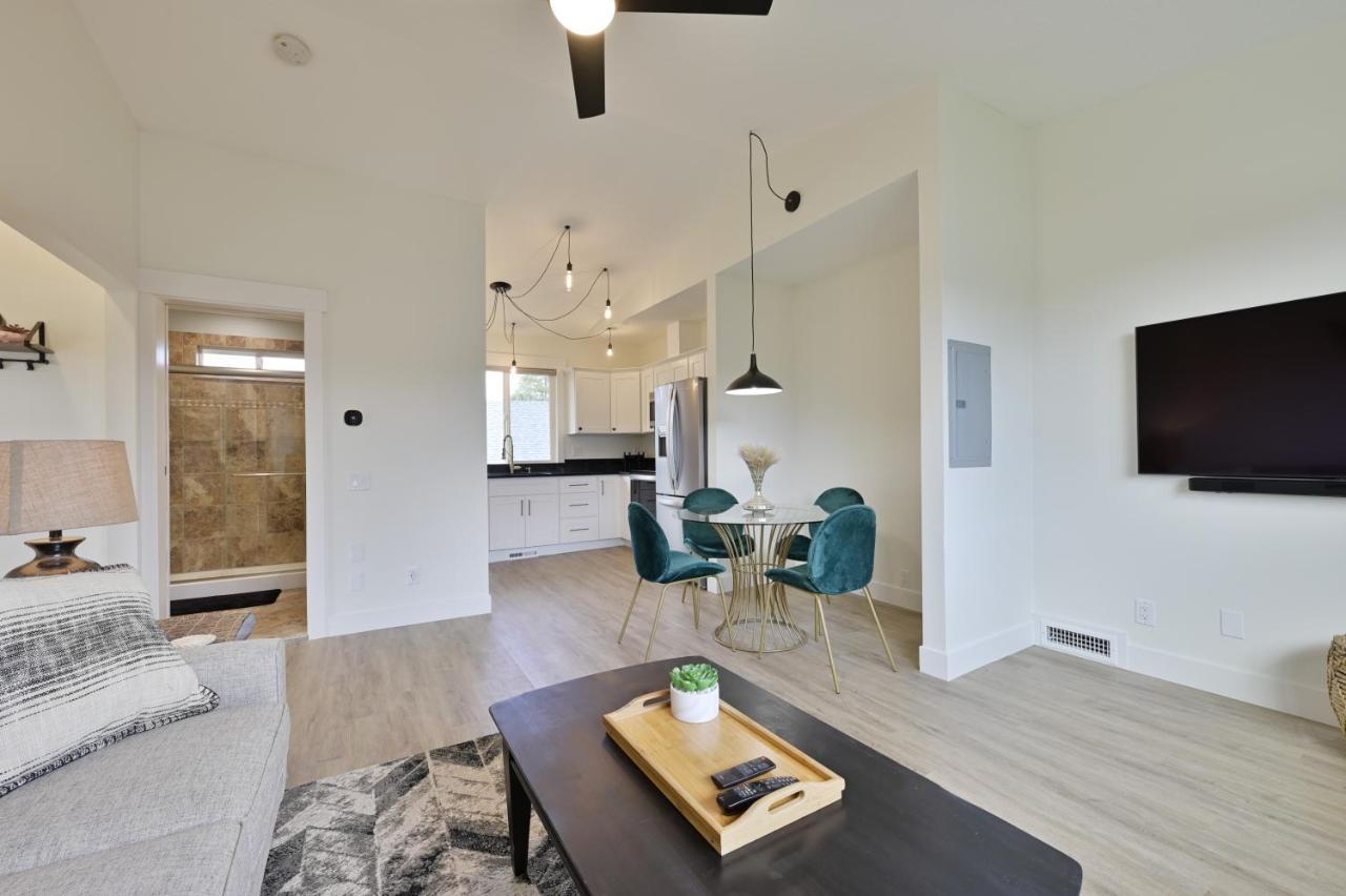 Villa Modern Upstairs Loft - Newly Renovated! Salem Esterno foto